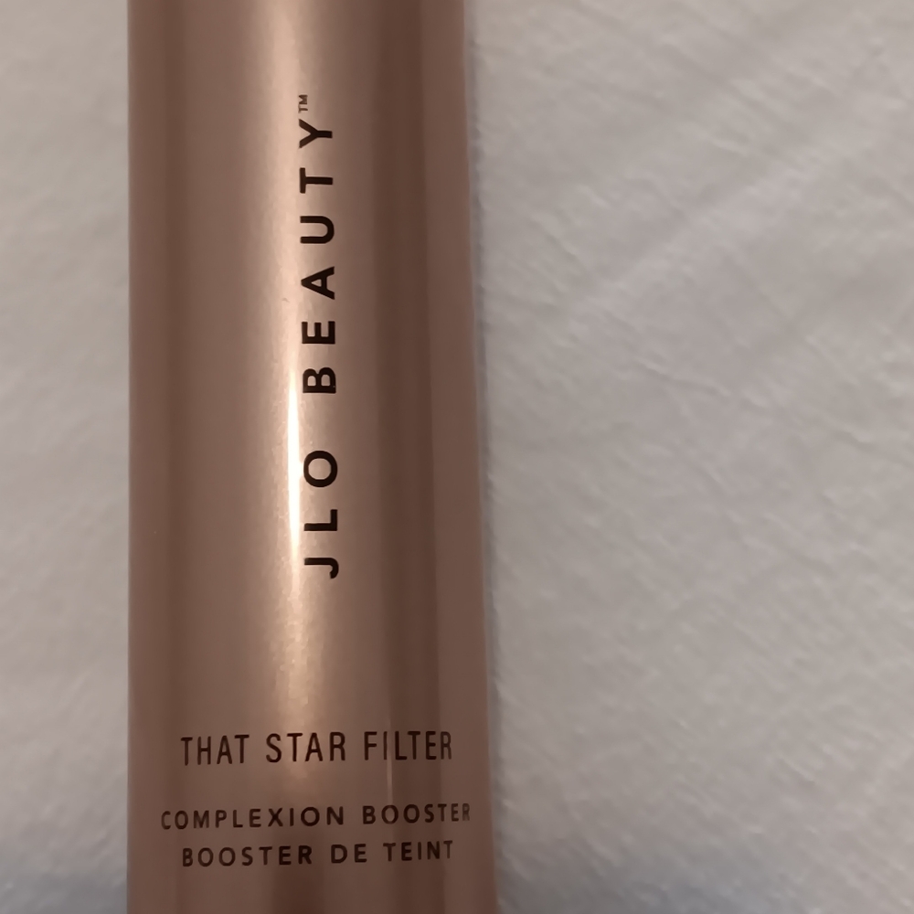 J LO BEAUTY That Star Filter Complexion Booster. Pink Champagne